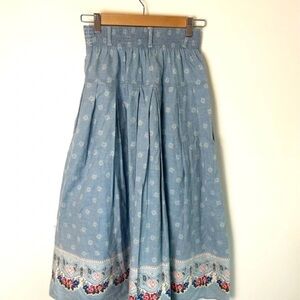 Liz Claiborne Light Blue A-Line Skirt with Floral Hem